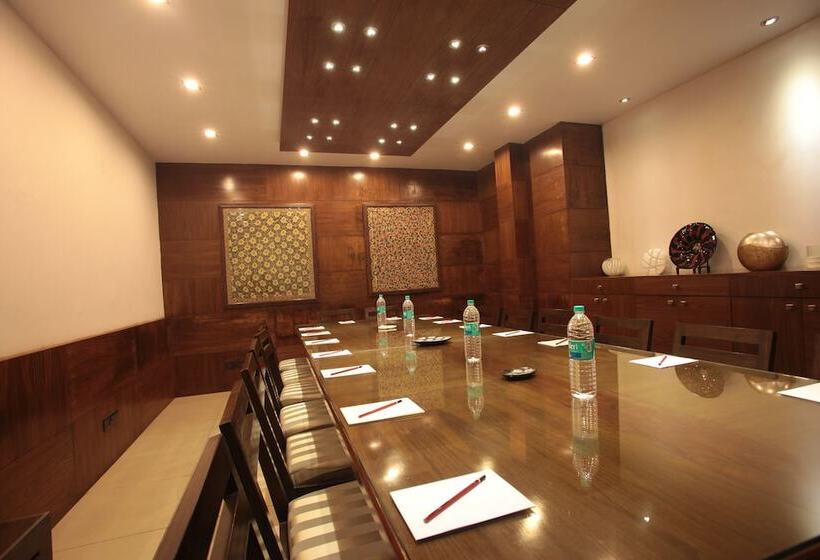 בית מלון כפרי Justa Mg Road