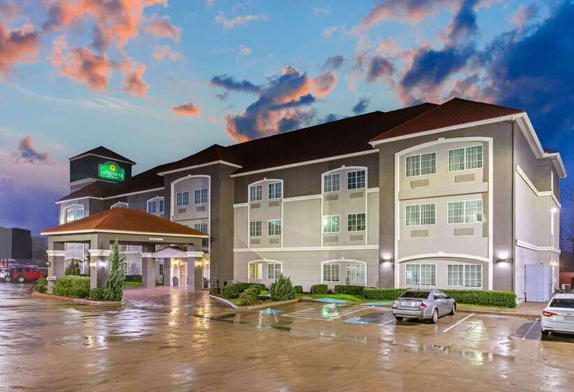 호텔 La Quinta Inn & Suites By Wyndham Cleburne
