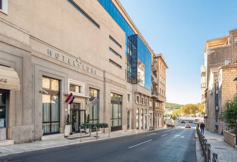 هتل Luxe