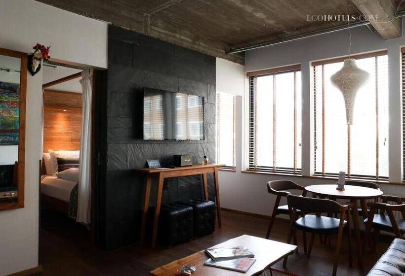 هتل Manon Les Suites Guldsmeden