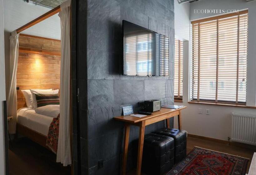 هتل Manon Les Suites Guldsmeden