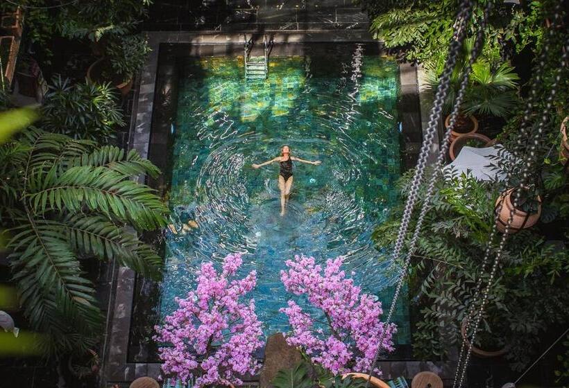 هتل Manon Les Suites Guldsmeden