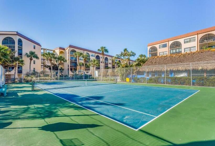 בית מלון כפרי Marco Bay Resort At Anglers Cove