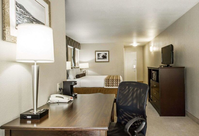 Med Park, Ascend Hotel Collection