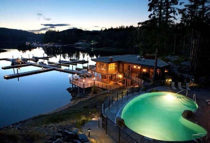 فندق Painted Boat Resort Spa And Marina