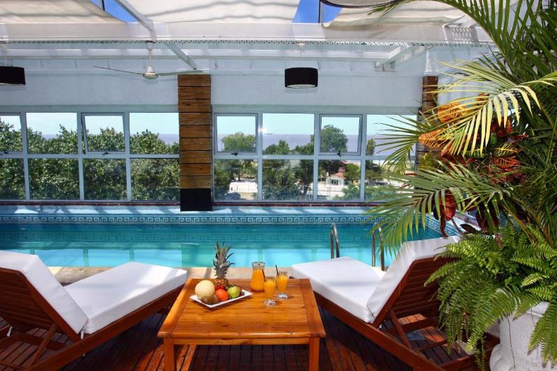 בית מלון כפרי Ramada By Wyndham Buenos Aires