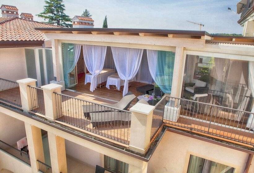 ホテル Resort Villa Luisa & Spa