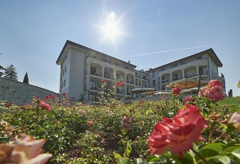 ホテル Resort Villa Luisa & Spa