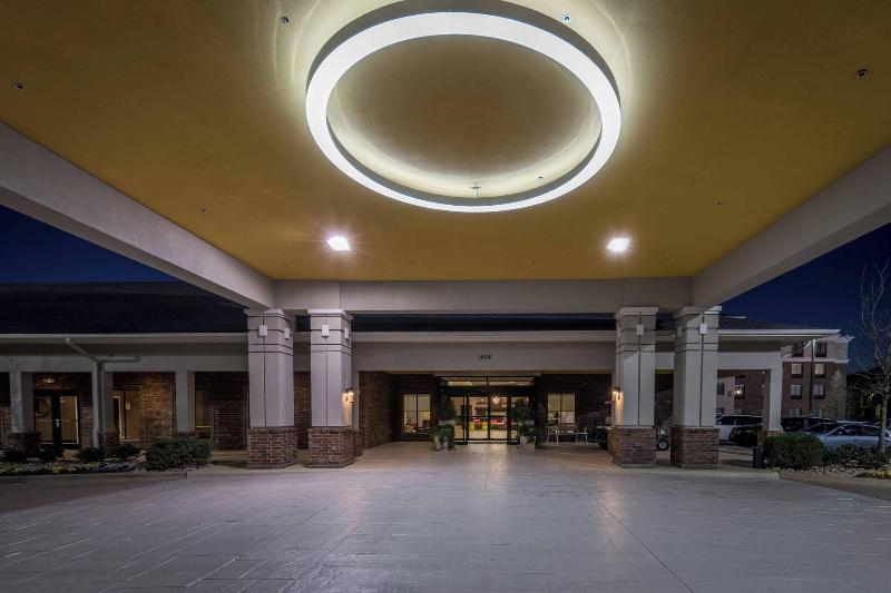 בית מלון כפרי Springhill Suites By Marriott Denton