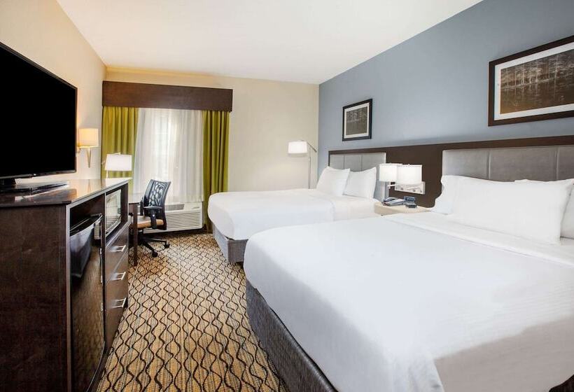 בית מלון כפרי Wingate By Wyndham Roseville/detroit