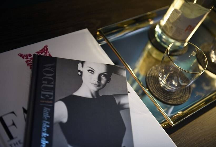 Hux Hotel, Kensington