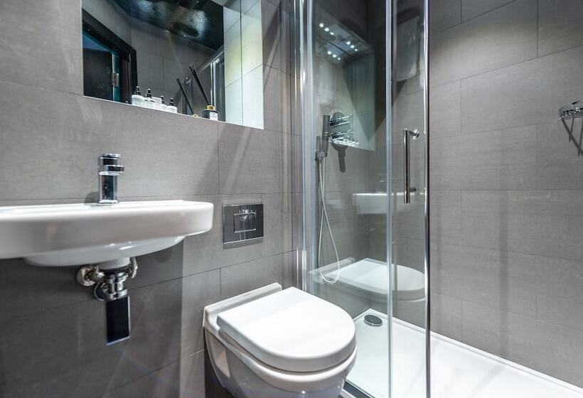 Hux Hotel, Kensington