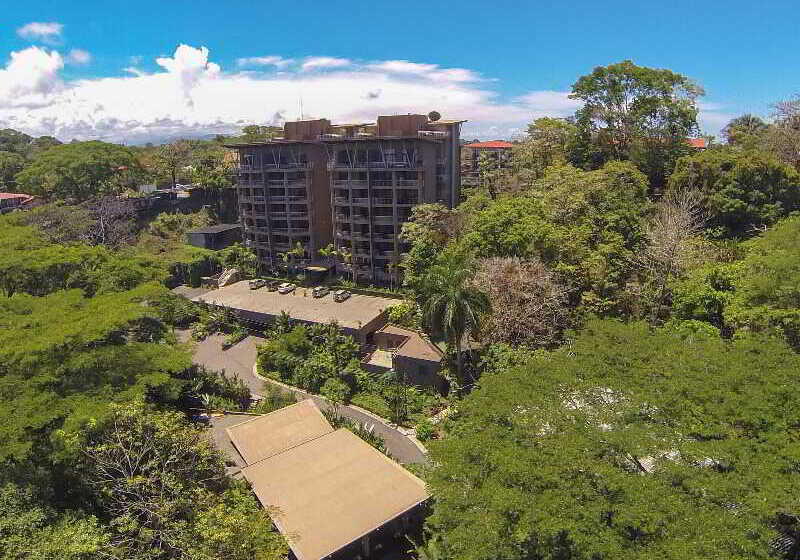 Los Altos Resort