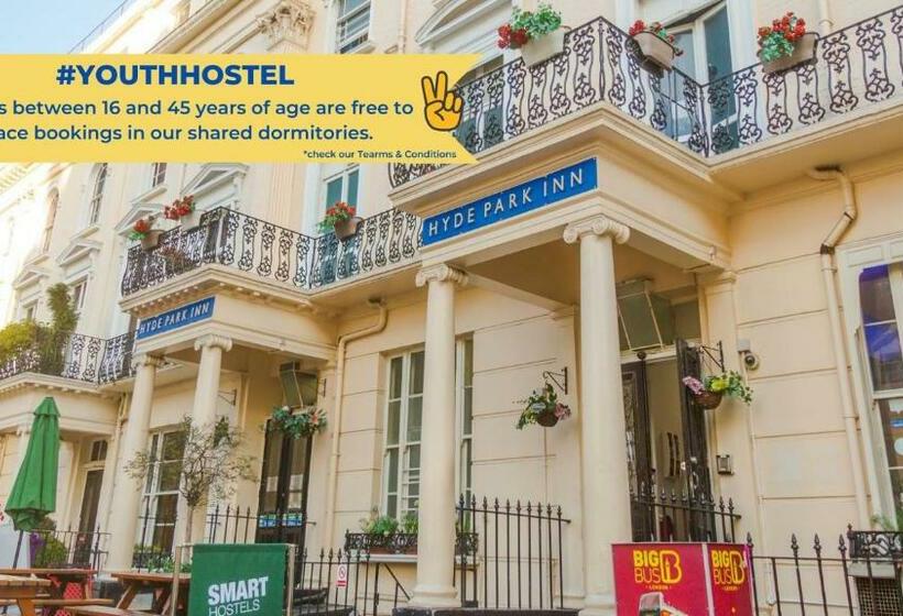 Smart Hyde Park Inn Hostel