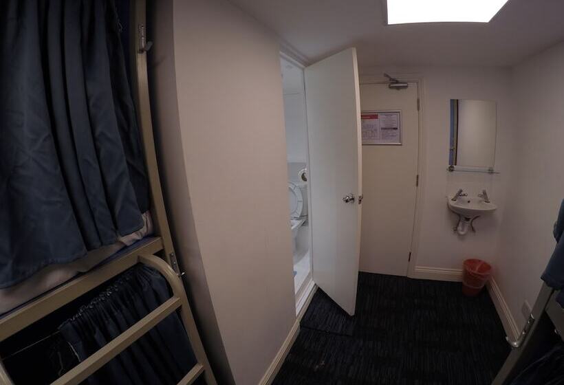 Smart Russell Square Hostel