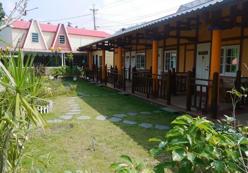 هتل Chambord Castle