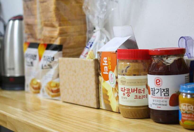 Must Stay Hotel Myeongdong