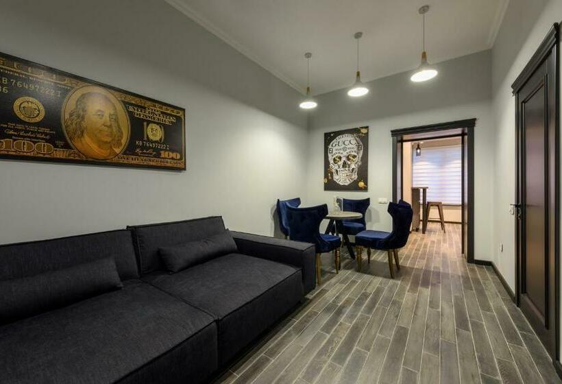 Apart Hotel Fusion