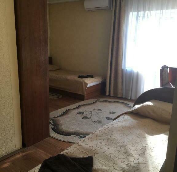 ホテル готель феєрія