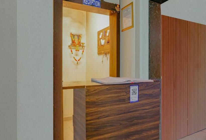 Отель Oyo Flagship 83107 Surya Lodge
