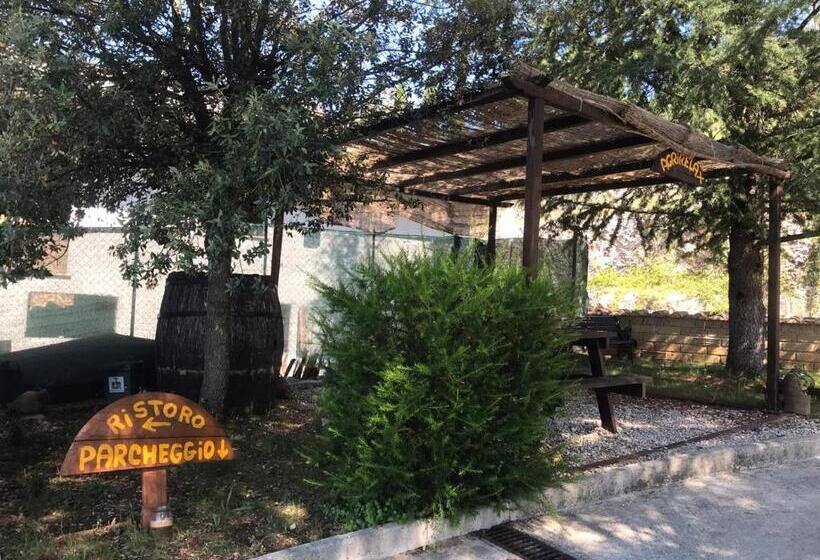 فندق Agriturismo L Arco