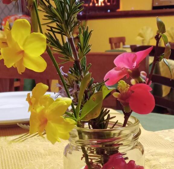 فندق Agriturismo L Arco