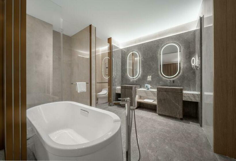 فندق Holiday Inn Fu An