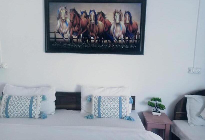 בית מלון כפרי My Nest Resorts