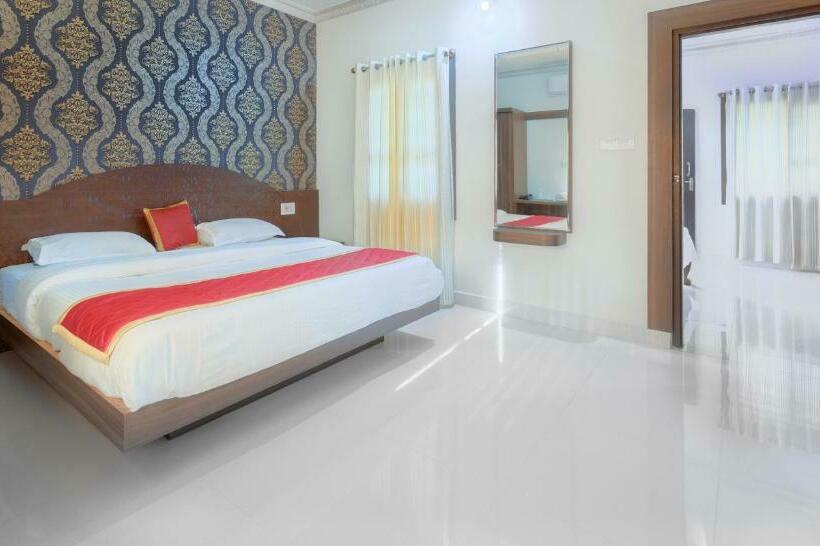בית מלון כפרי The Excellency Resort & Spa, Coorg