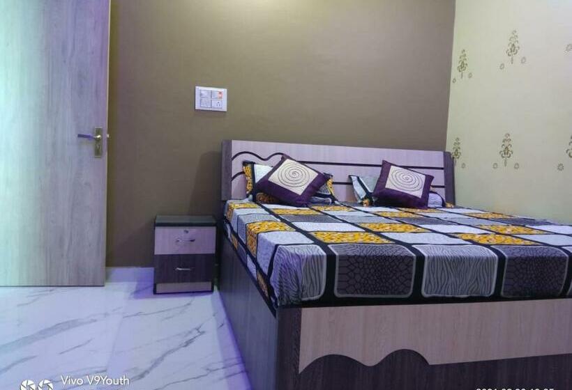 בית מלון כפרי Pop 82818  Tpm