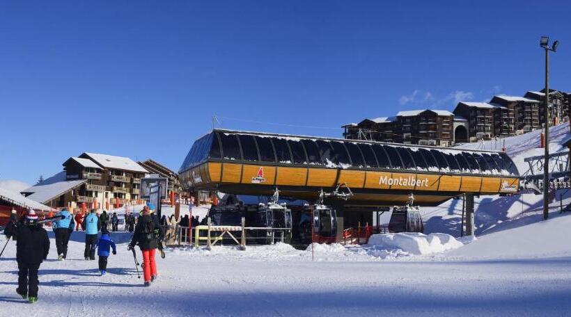 בית מלון כפרי Sowell Family La Lauziere