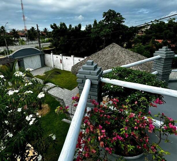 پانسیون Pousada Coconut Cumbuco