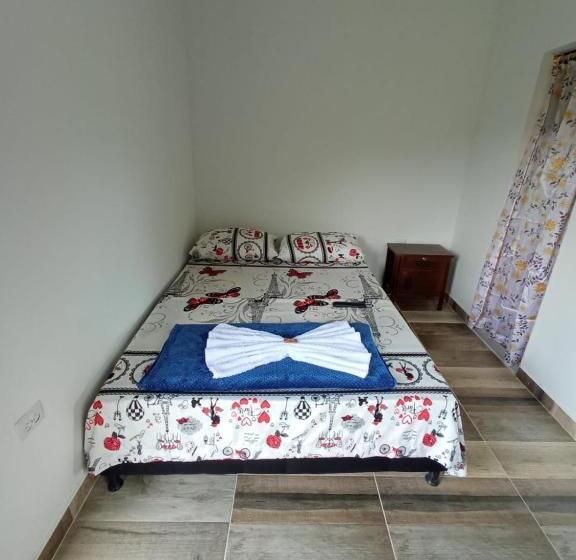 پانسیون Yamboró