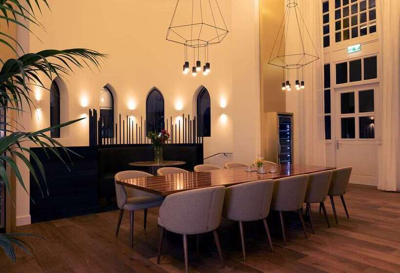 فندق Doubletree By Hilton Sittard