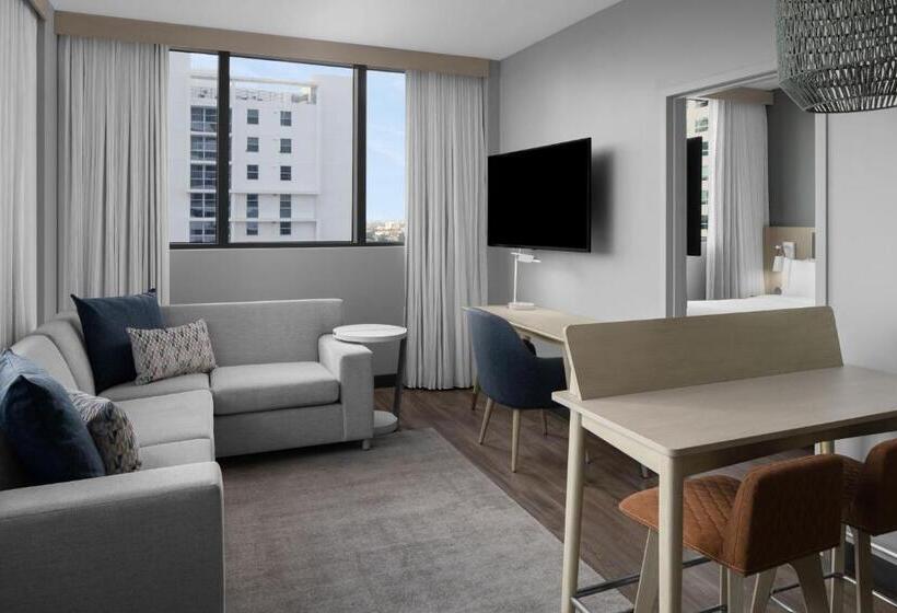 فندق Element Miami Brickell