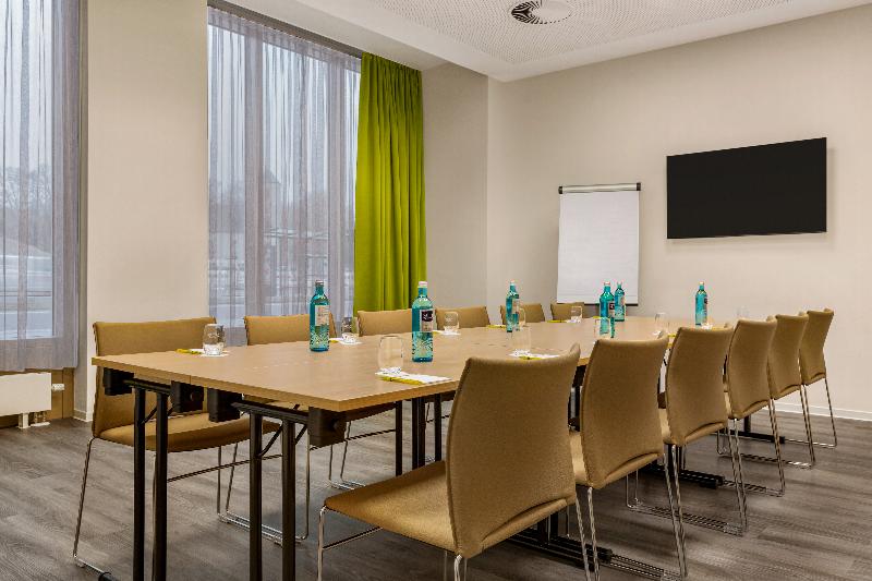 هتل Super 8 By Wyndham Chemnitz