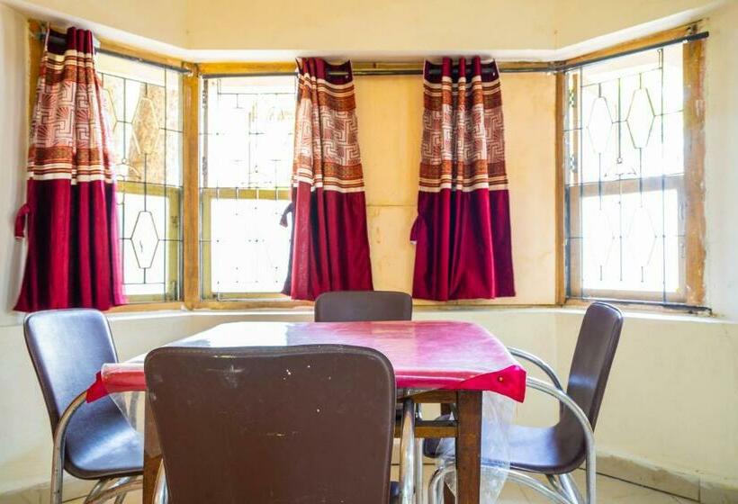 호텔 Tamilnadu, Kancheepuram