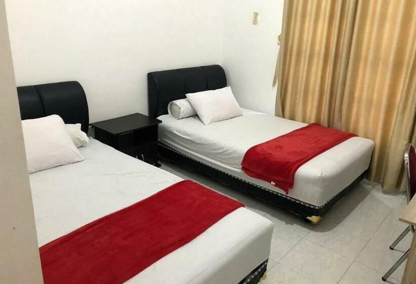 هتل Wisma Gardenia Palangkaraya Syariah Redpartner