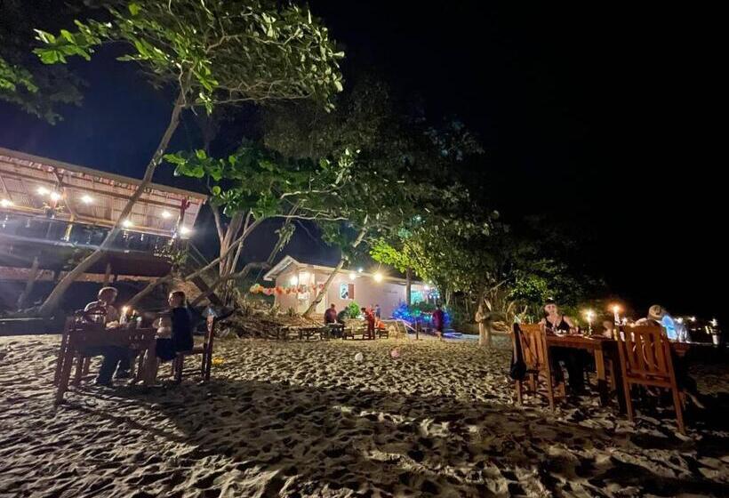 بنسيون Kohjum Seafront Resort