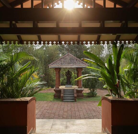 منتجع Sarth Ayurveda Retreat And Wellness Centre