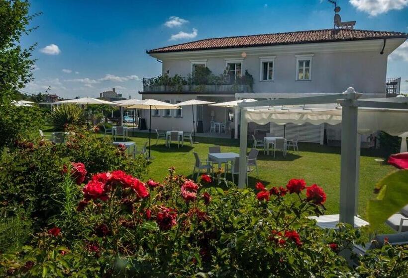 住宿加早餐  Villa Nonna Cicci Boutique Hotel   Spa