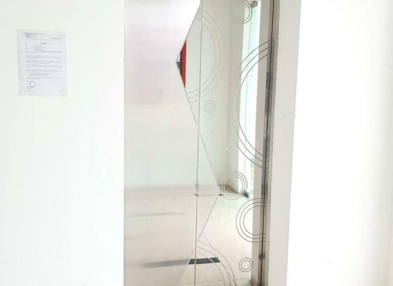 בית מלון כפרי Oyo 90362 Camlodge Makmur 3