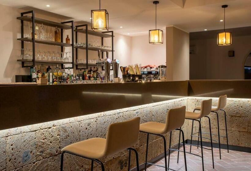 هتل Riva Toscana Golf Resort & Spa