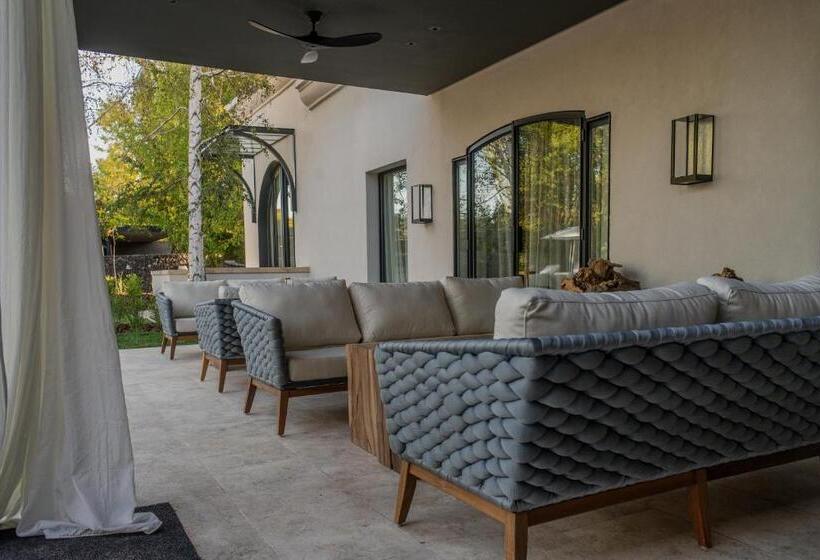 هتل Susana Balbo Winemaker´s House