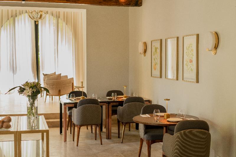 هتل Susana Balbo Winemaker´s House