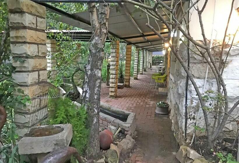 بنسيون The Victoria House