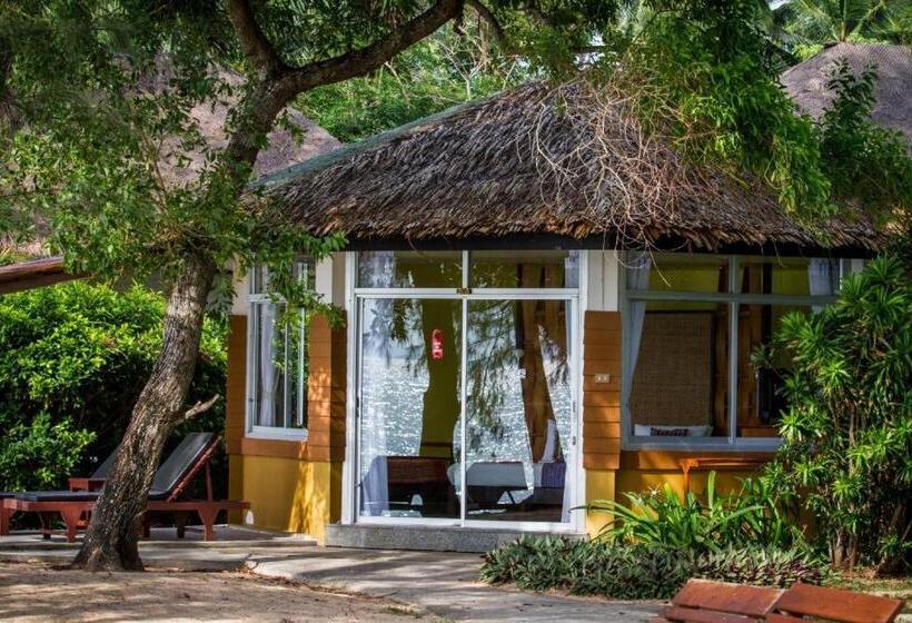 호텔 Anahata Resort Samui