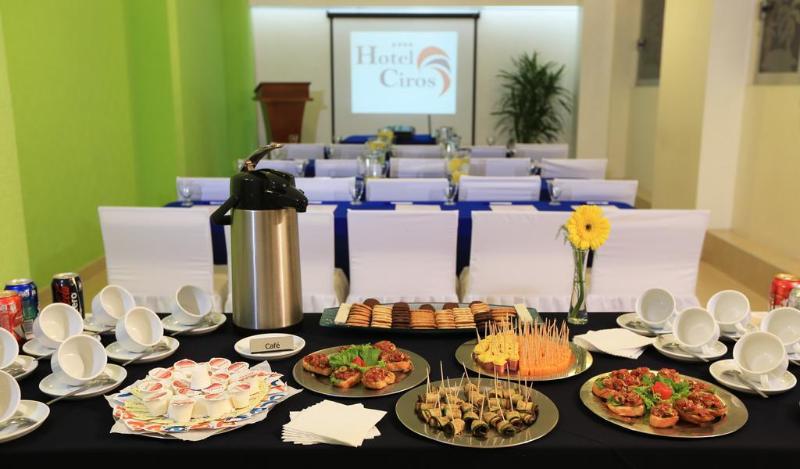 فندق Ciros