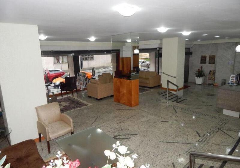 בית מלון כפרי Dan Inn Curitiba Centro  1,5km Do Estádio Couto Pereira  Show