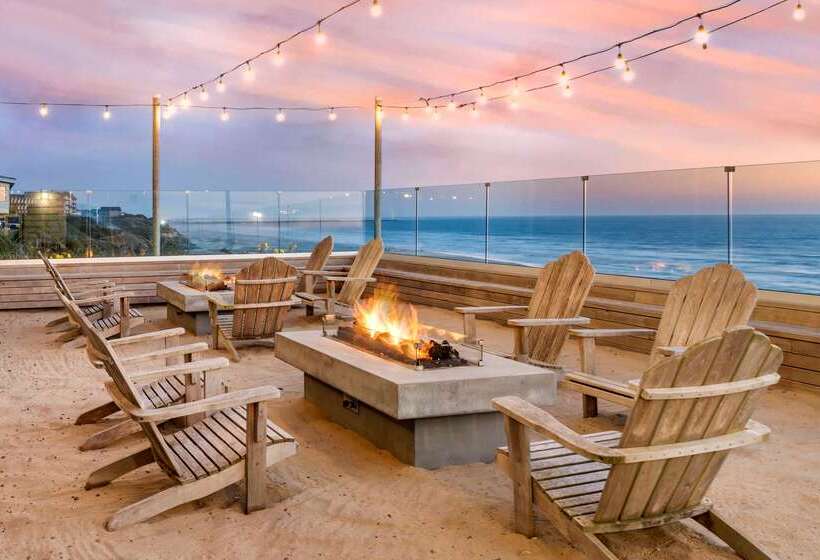 Elizabeth Oceanfront Suites, Ascend Hotel Collection
